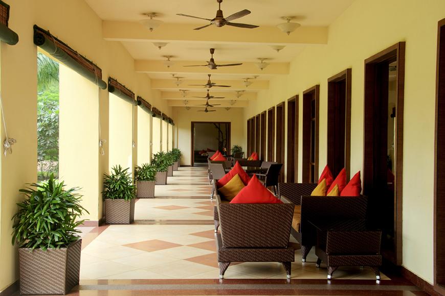 Country Roads Resort Kolkata Restaurant