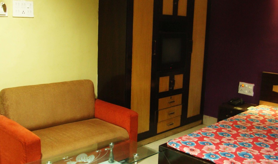 Apna Ghar Service Apartment Kolkata