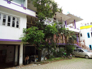Eagle Inn Hotel Kolkata